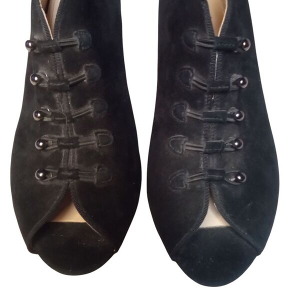 Adrienne Vittadini Black Gradie Suede Leather Pumps/ Booties Zip Back Size 10 - Picture 5 of 10